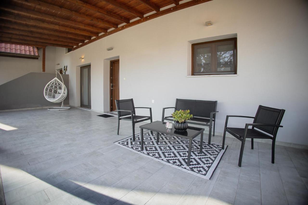 Káto Lekhónia Countryside Luxury Studios מראה חיצוני תמונה
