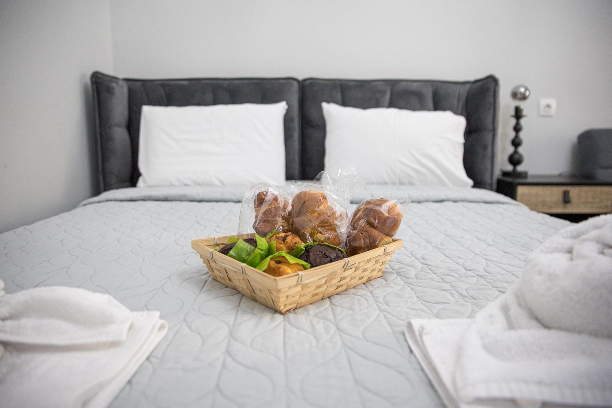 Káto Lekhónia Countryside Luxury Studios מראה חיצוני תמונה