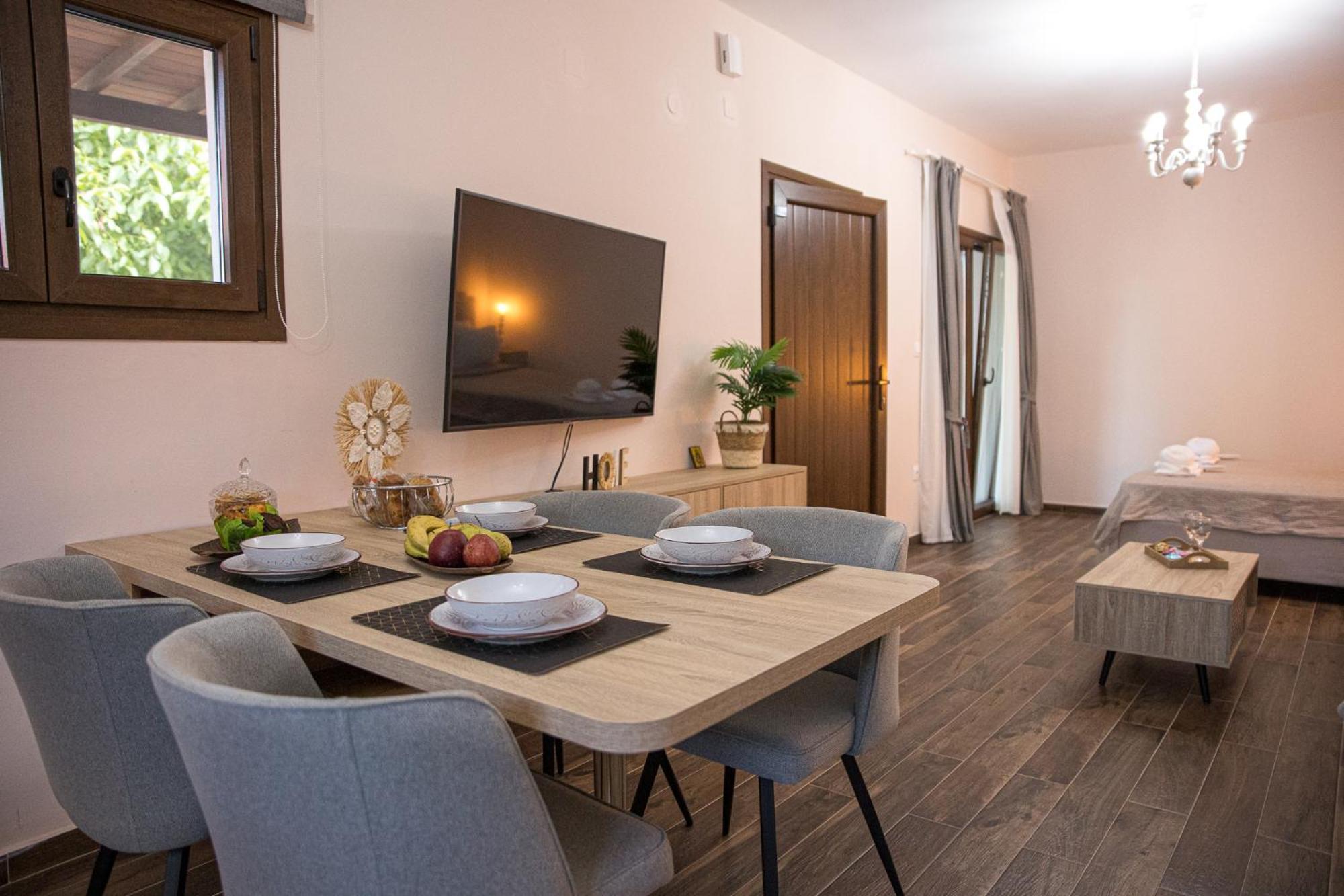 Káto Lekhónia Countryside Luxury Studios מראה חיצוני תמונה
